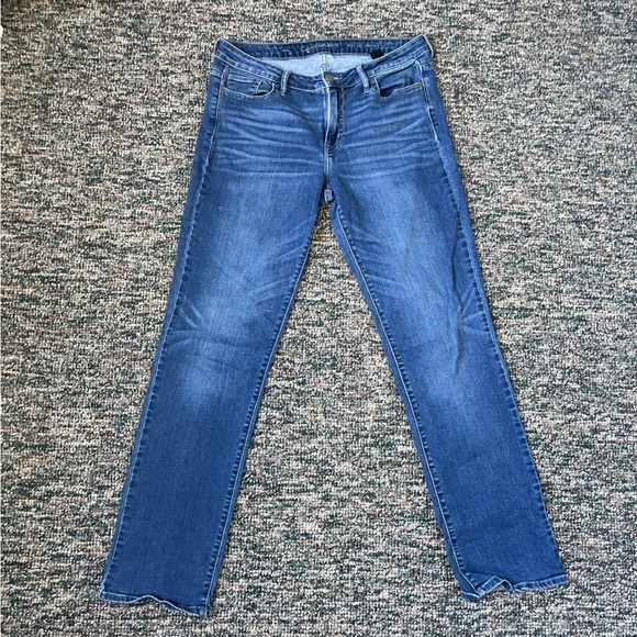 Calvin Klein Jeans Denim Medium Wash Straight Leg Womens Waist 31 Length 32 - Picture 2 of 8